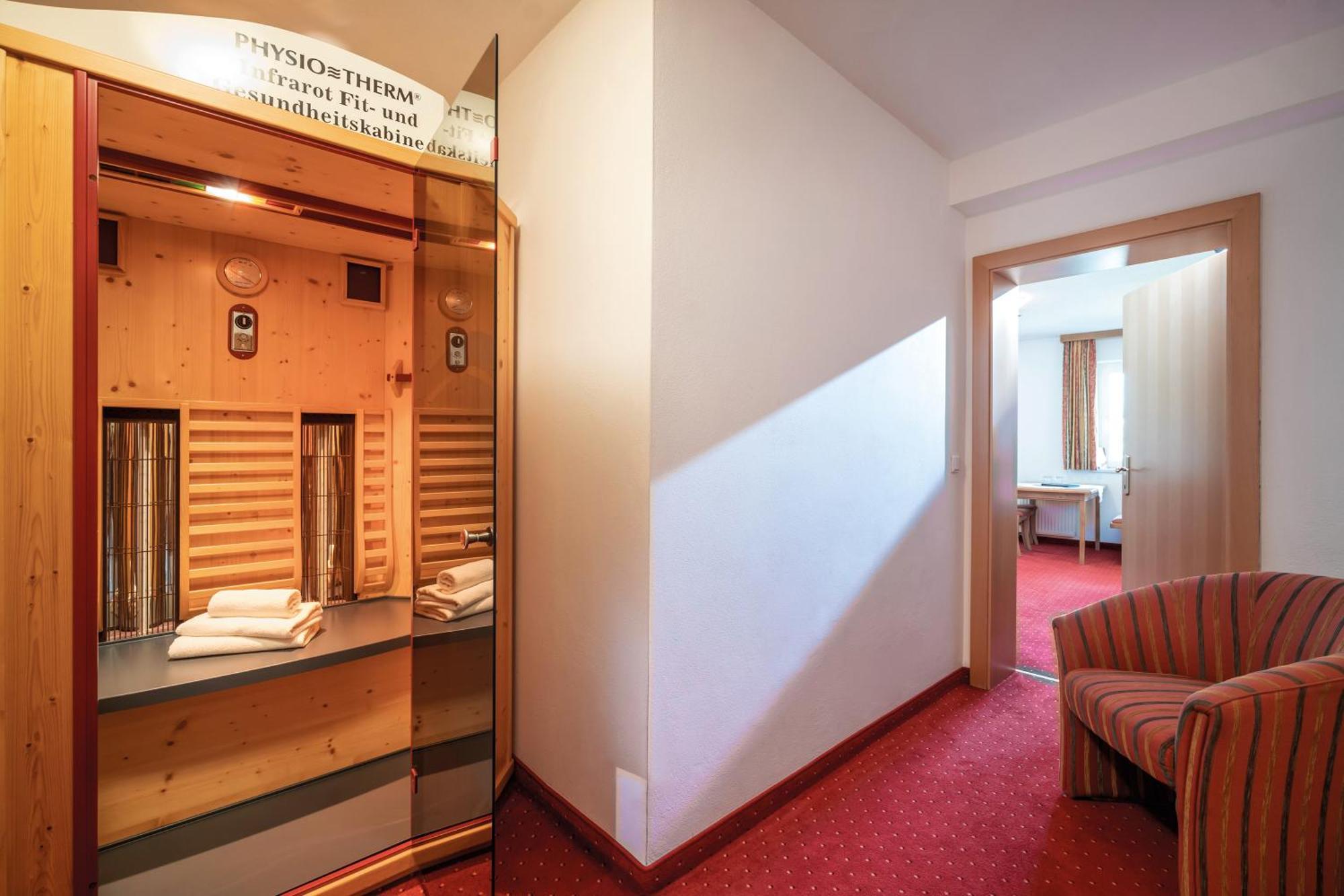 Hotel Maria Theresia ゲルロス エクステリア 写真