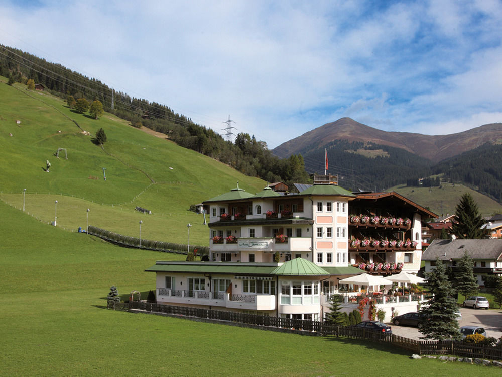 Hotel Maria Theresia ゲルロス エクステリア 写真