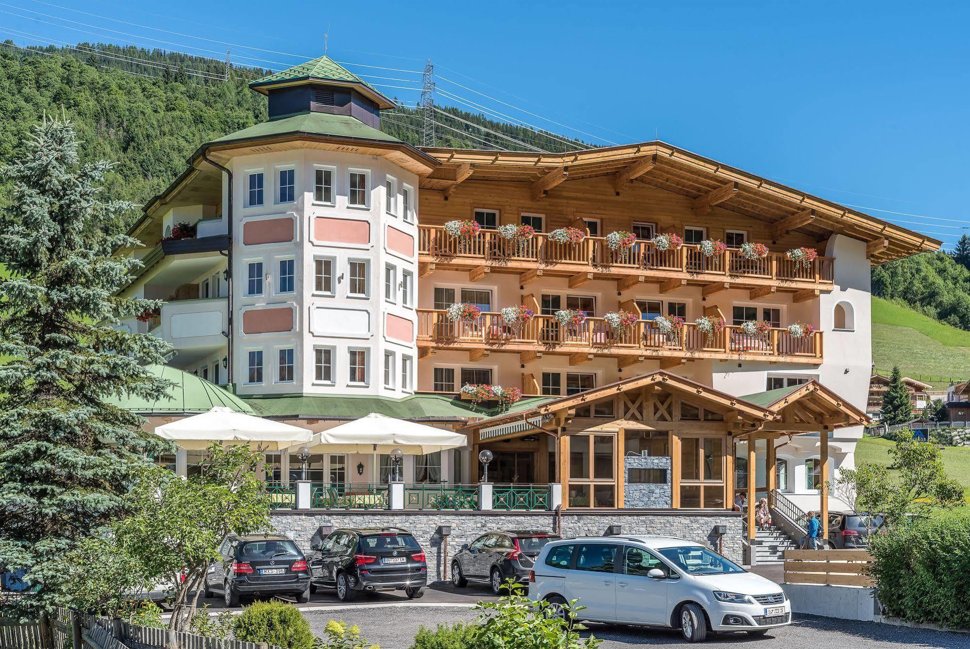 Hotel Maria Theresia ゲルロス エクステリア 写真