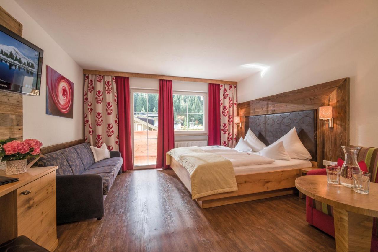 Hotel Maria Theresia ゲルロス エクステリア 写真