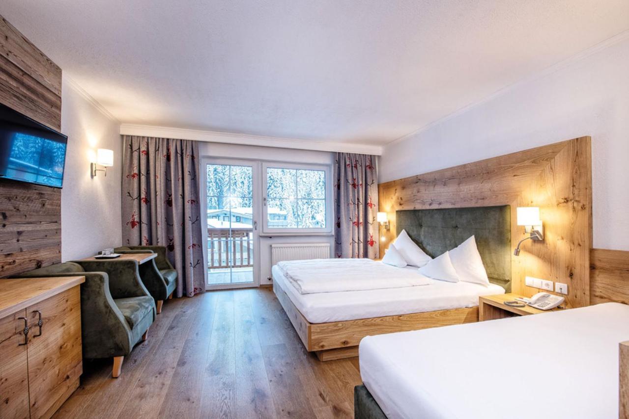 Hotel Maria Theresia ゲルロス エクステリア 写真
